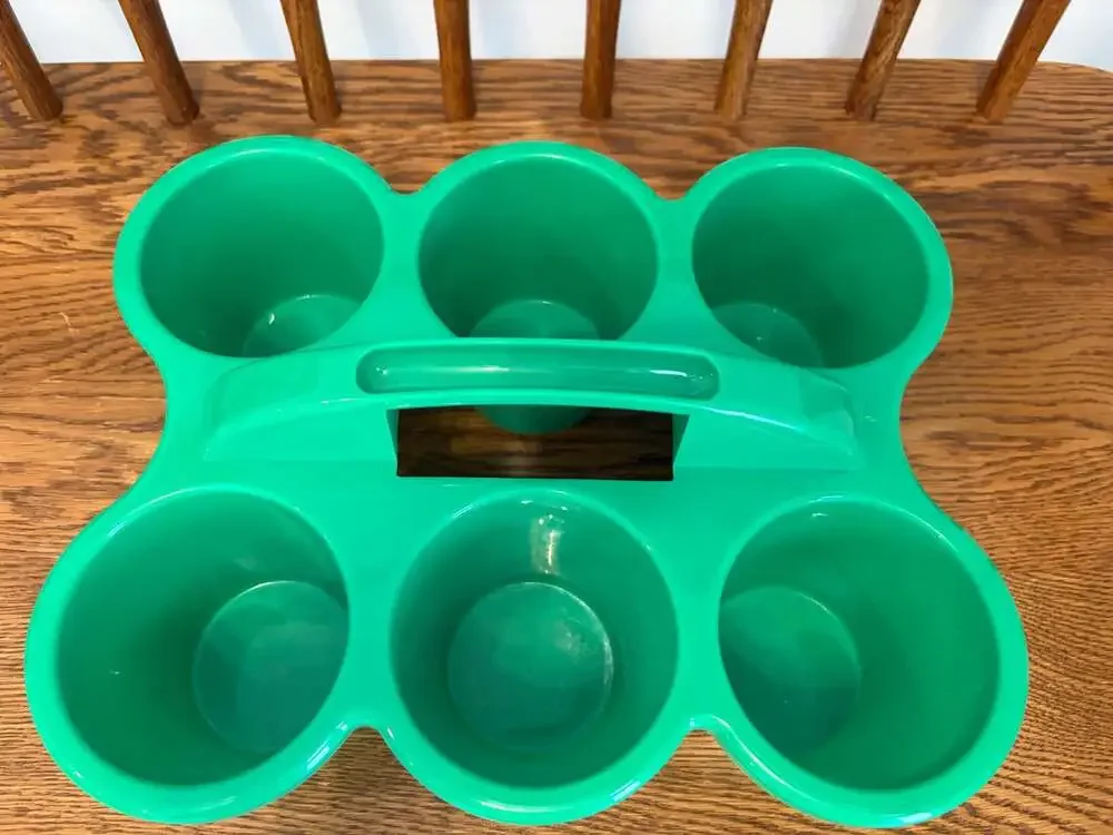 Green Plastic Six-Cup Caddy Beverage Carrier